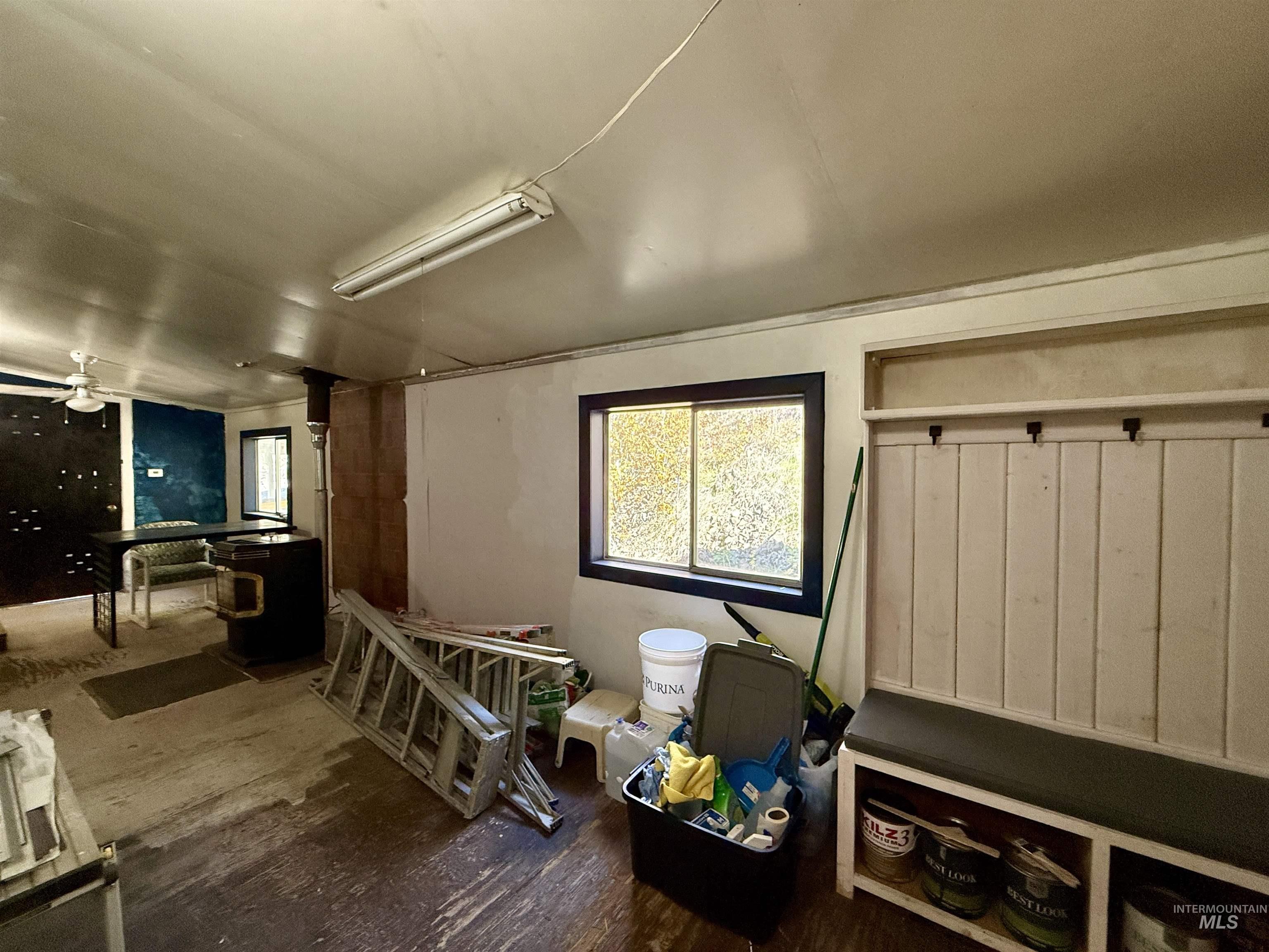 191 Battle Ridge Road Kooskia, ID 83539 - Photo 23 of 35 Mudroom featuring dark wood-style floors