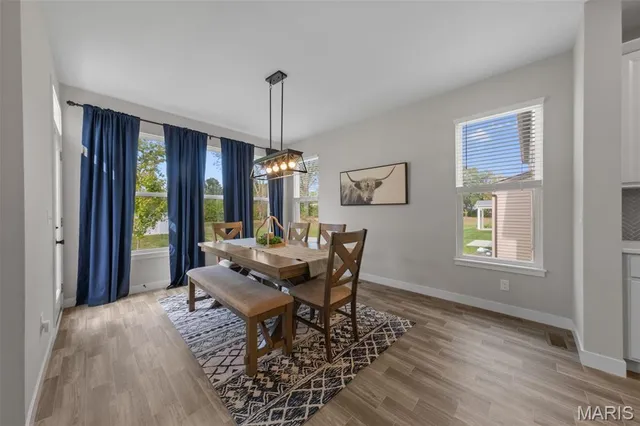 $643,900 | 141 Cardow Drive, O'Fallon, MO 63368