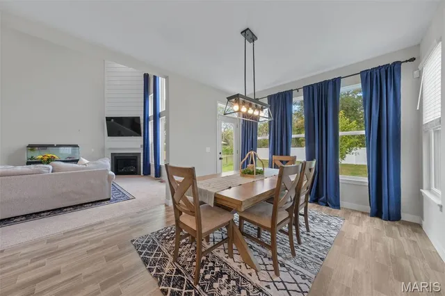 $643,900 | 141 Cardow Drive, O'Fallon, MO 63368