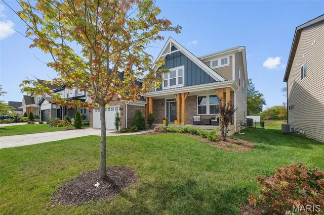 $643,900 | 141 Cardow Drive, O'Fallon, MO 63368