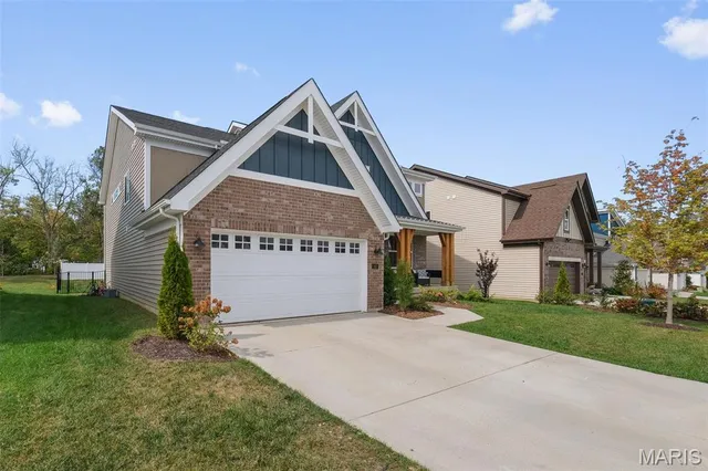 $643,900 | 141 Cardow Drive, O'Fallon, MO 63368