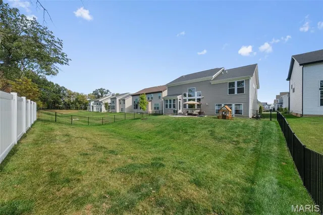 $643,900 | 141 Cardow Drive, O'Fallon, MO 63368