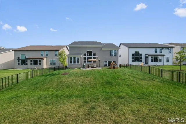 $643,900 | 141 Cardow Drive, O'Fallon, MO 63368