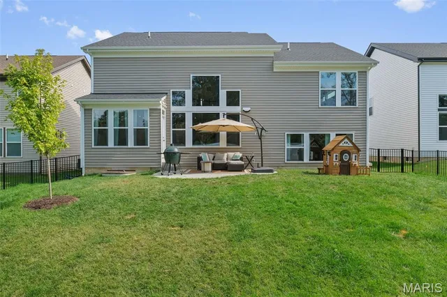 $643,900 | 141 Cardow Drive, O'Fallon, MO 63368