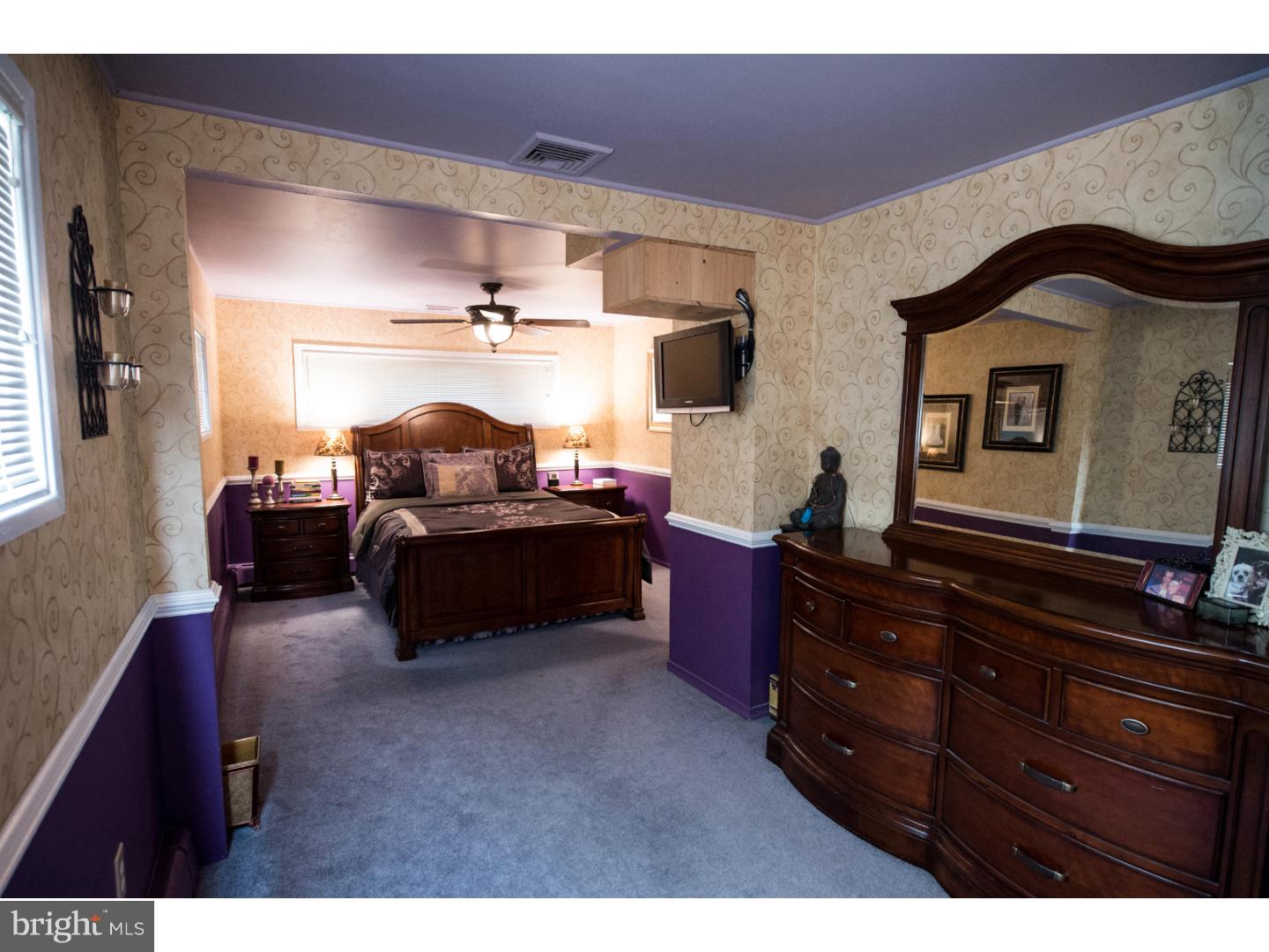 32 Queen Anne Road Levittown, PA 19057 - Photo 8 of 15 Gallery Image 8