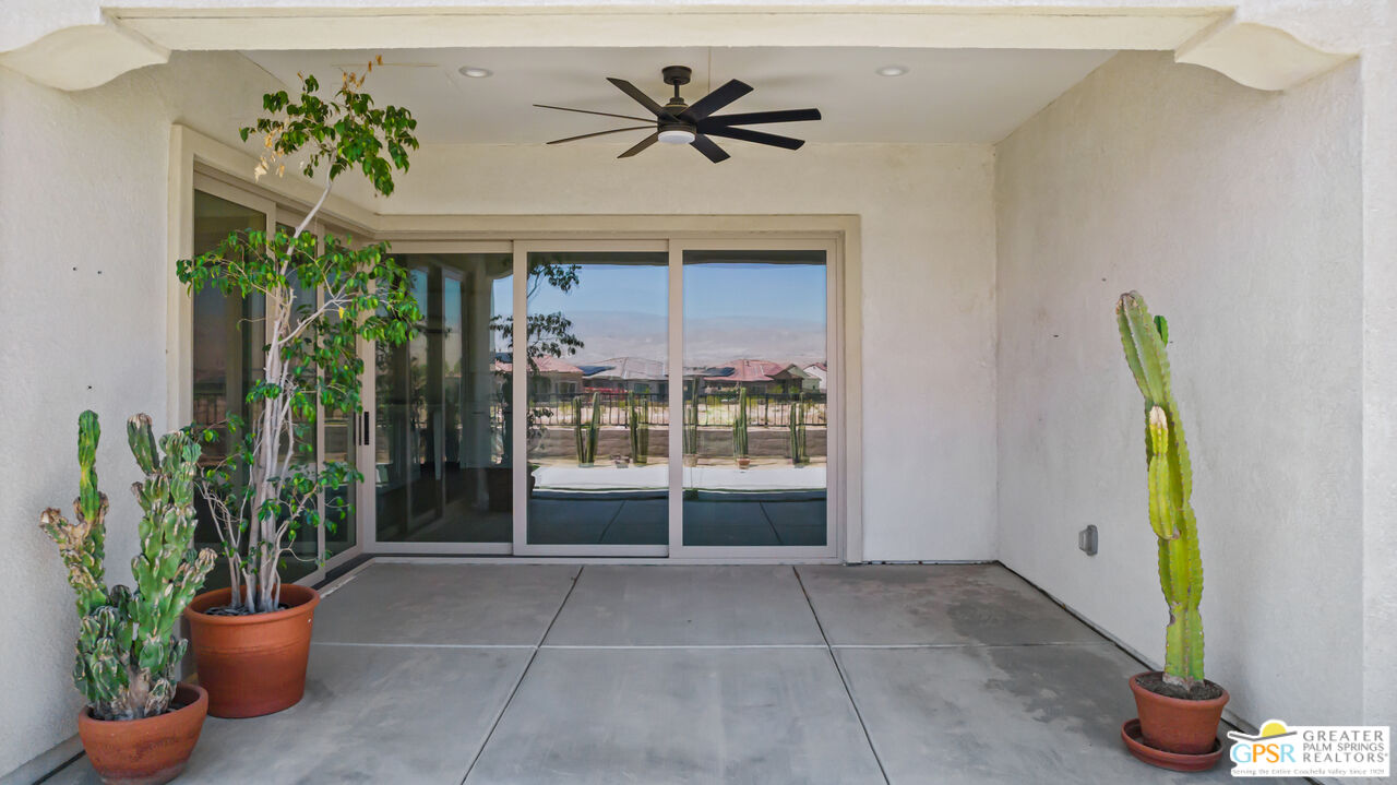 89 Zinfandel Rancho Mirage, CA 92270 - Photo 6 of 43 Gallery Image 6