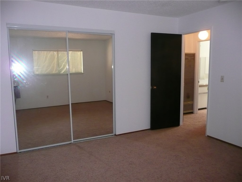 609 Village Boulevard Incline Village, NV 89451 - Photo 15 of 21 an empty room with closet and windows