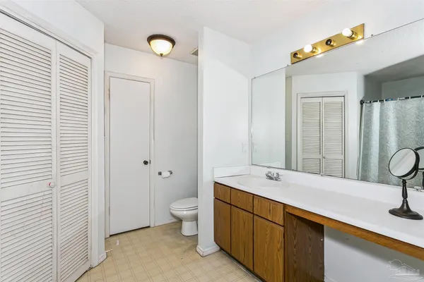 $289,000 | 4720 Kitty Hawk Circle, Gulf Breeze, FL 32563