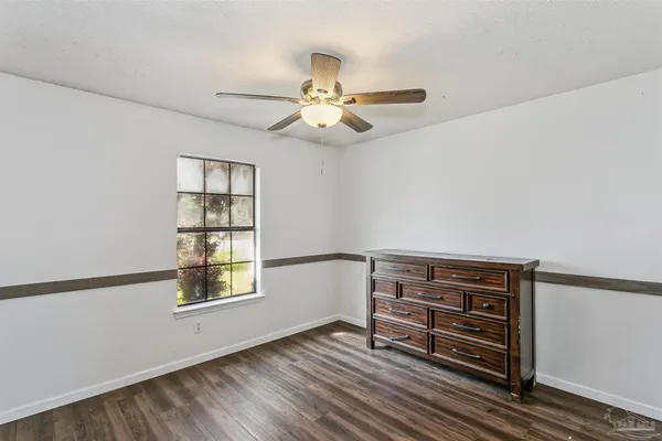 $289,000 | 4720 Kitty Hawk Circle, Gulf Breeze, FL 32563