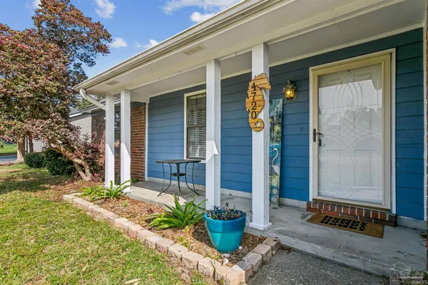 $289,000 | 4720 Kitty Hawk Circle, Gulf Breeze, FL 32563