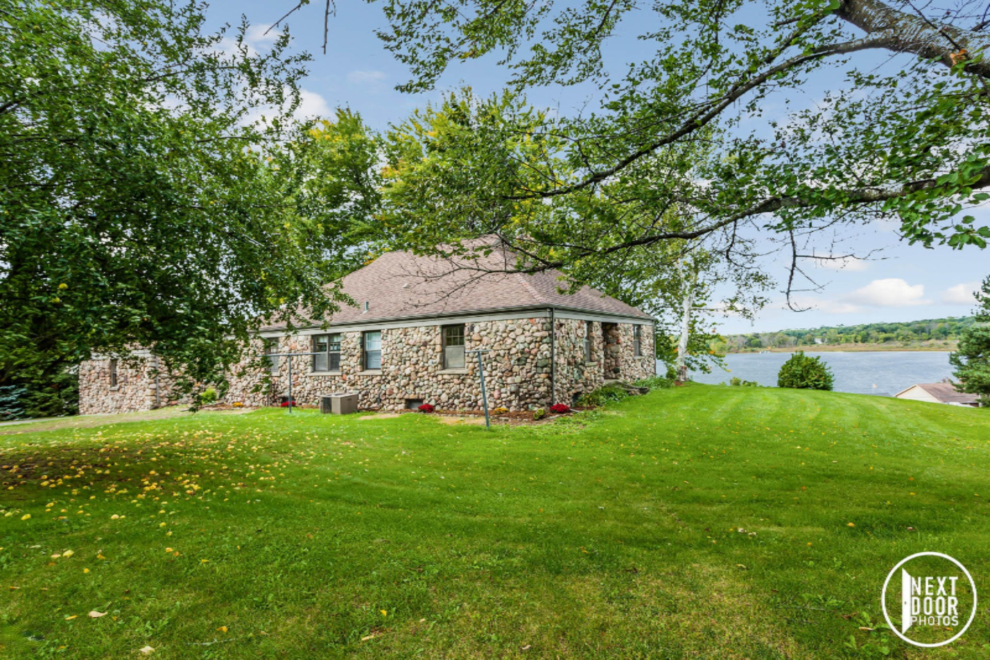 11862 5 Mile Road Northeast Lowell, MI 49331 - Photo 6 of 45 IMG_1159