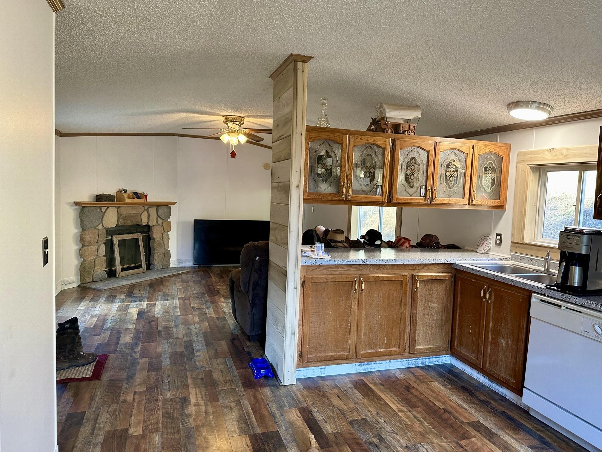 236 Garrison Hollow Road Elizabethton, TN 37643 - Photo 14 of 101 14