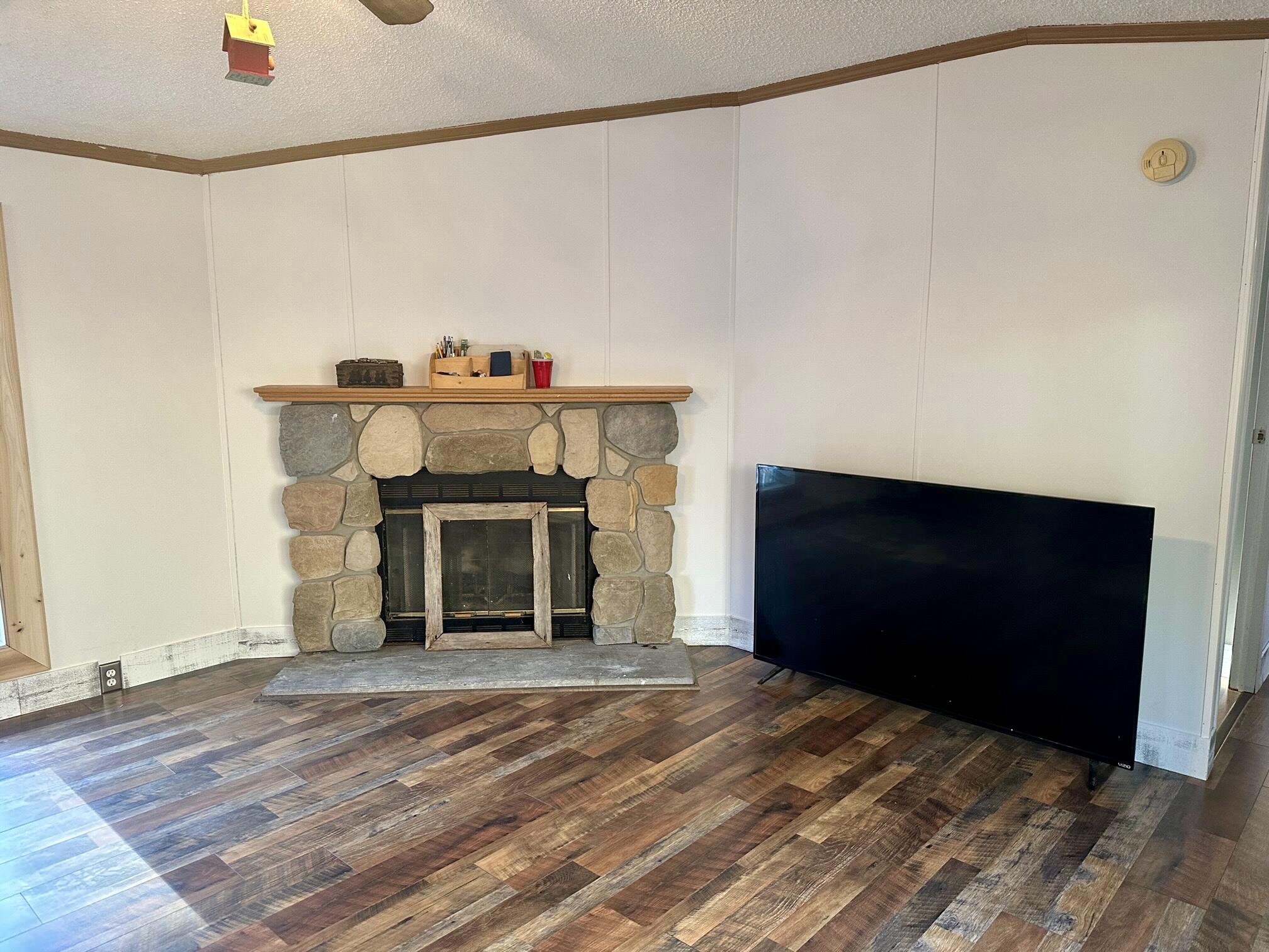 236 Garrison Hollow Road Elizabethton, TN 37643 - Photo 9 of 101 9