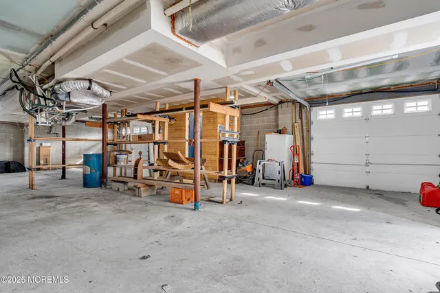 $695,000 | 31 Daddy Tucker Drive, Little Egg Harbor, NJ 08087