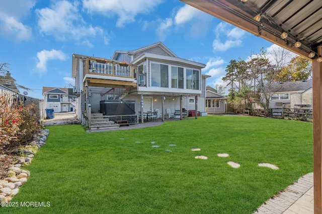 $695,000 | 31 Daddy Tucker Drive, Little Egg Harbor, NJ 08087