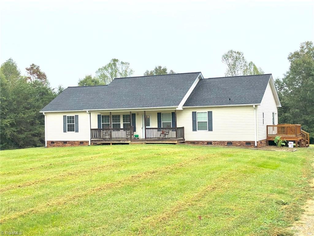 4155 Rockford Road Dobson, NC 27017 - Photo 2 of 26 Gallery Image 2