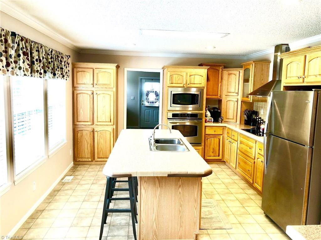 4155 Rockford Road Dobson, NC 27017 - Photo 5 of 26 Gallery Image 5