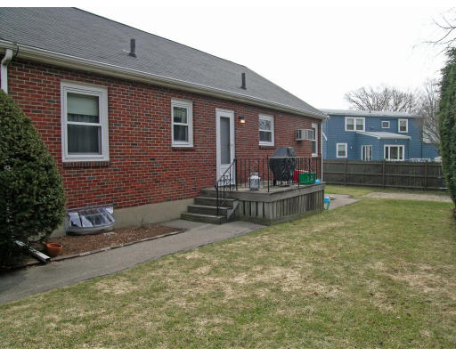 54 Waterhouse Road Belmont, MA 02478 - Photo 8 of 9 Gallery Image 8