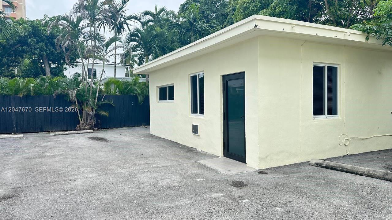 320 Southwest 29th Road, Unit COTTAGE Miami, FL 33129 - Photo 26 of 26