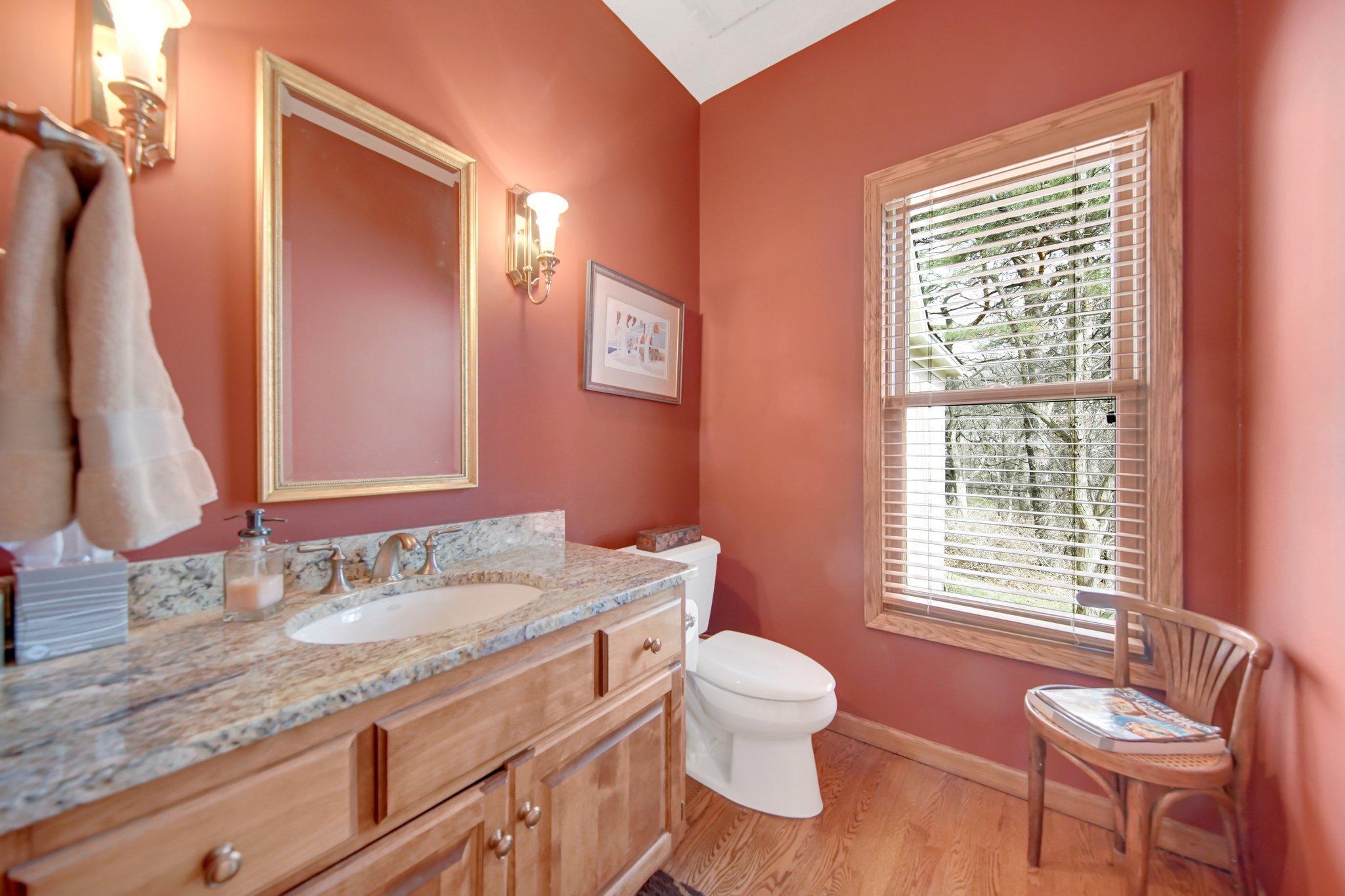 43 Evergreen Road Dellwood, MN 55110 - Photo 20 of 33 Gallery Image 20