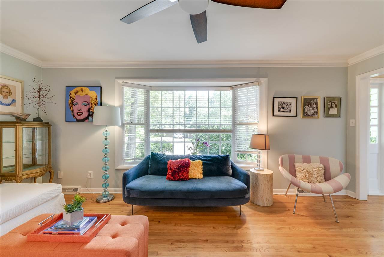 805 Autumn Court Raleigh, NC 27609 - Photo 3 of 25 Photo 3