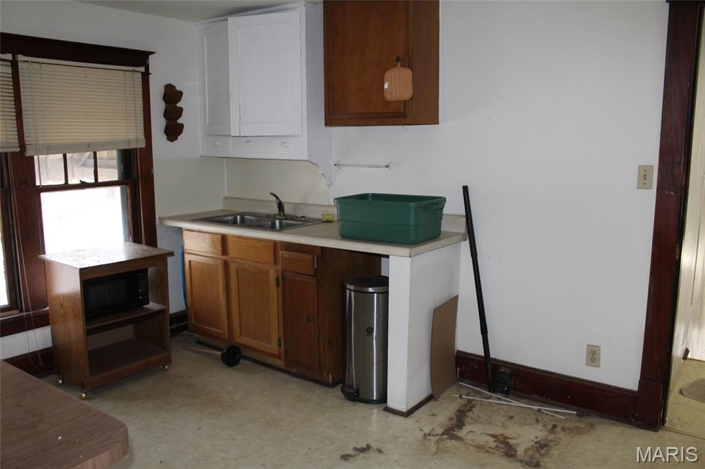 1416 Milton Road Alton, IL 62002 - Photo 22 of 33