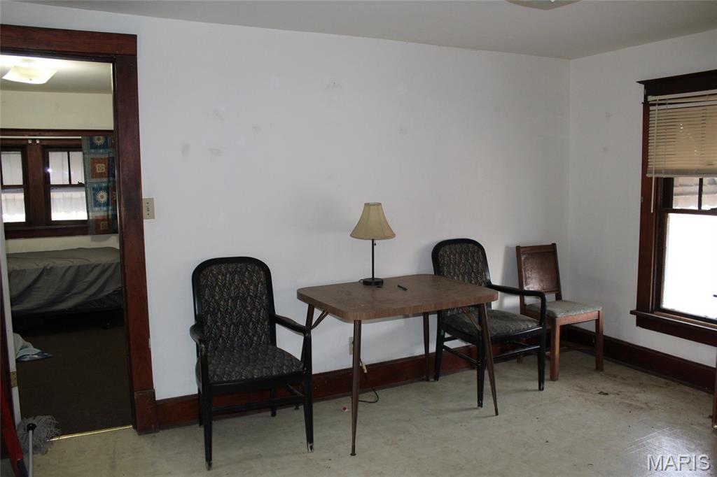 1416 Milton Road Alton, IL 62002 - Photo 23 of 33