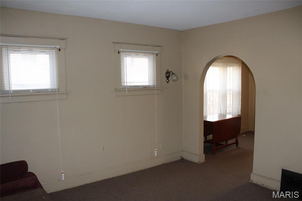 1416 Milton Road Alton, IL 62002 - Photo 6 of 33