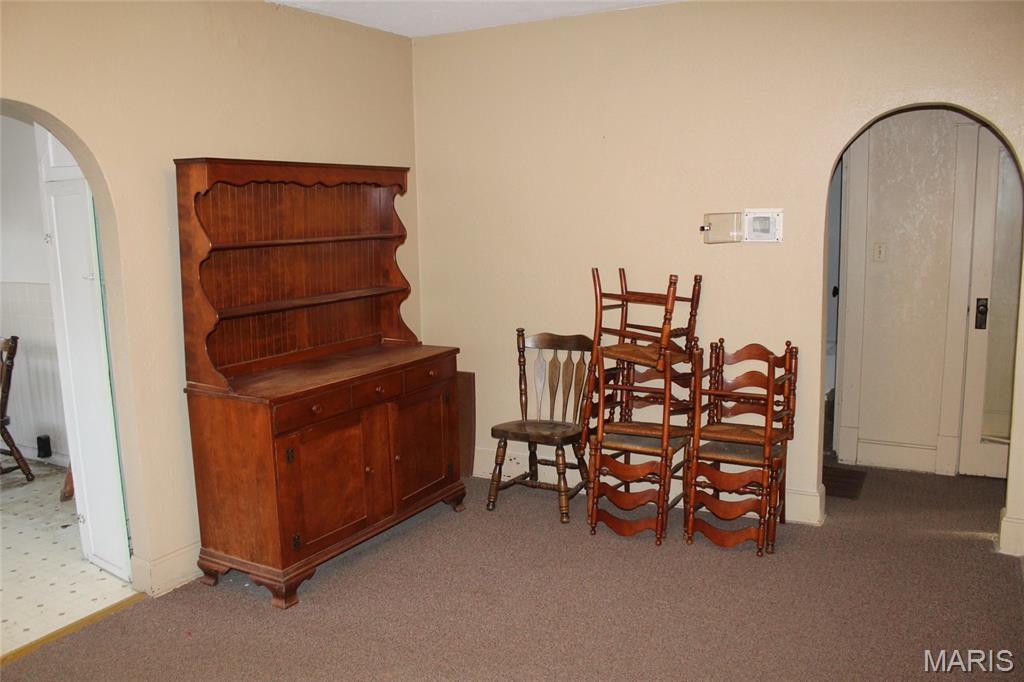 1416 Milton Road Alton, IL 62002 - Photo 8 of 33