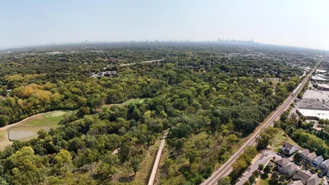 $3,800 | 5245 West Ardmore Avenue, Unit COACHHOUSE, Chicago, IL 60646