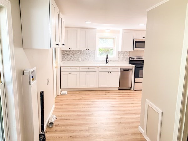 13 Old Stafford Road Monson, MA 01057 - Photo 9 of 19 Gallery Image 9