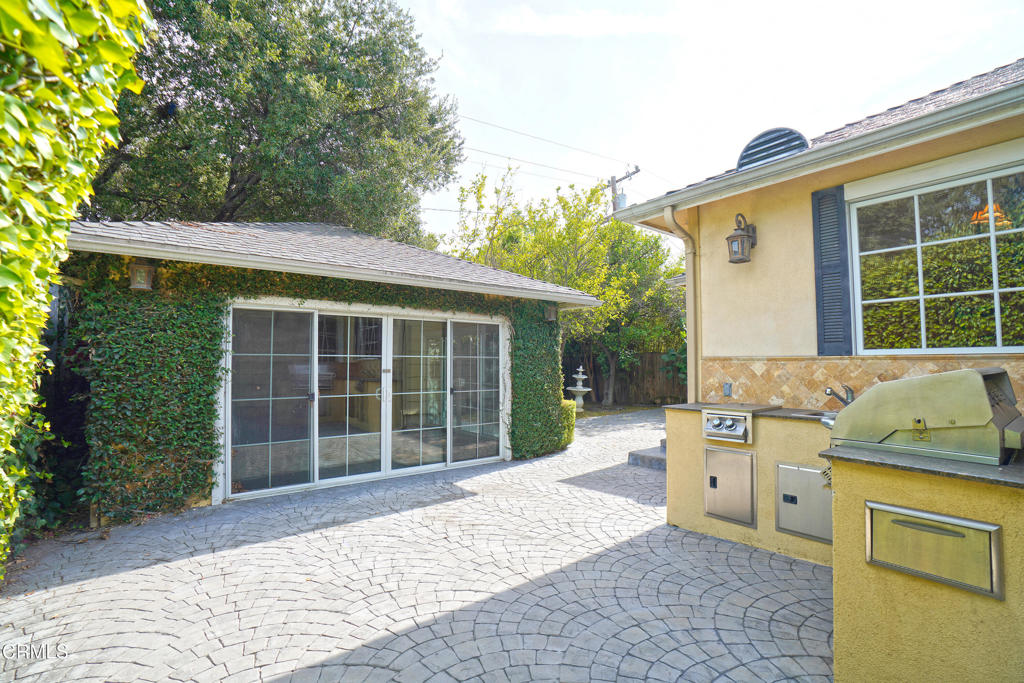 2340 Brigden Road Pasadena, CA 91104 - Photo 16 of 21 Backyard