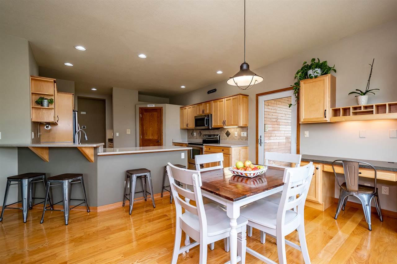 6025 Winslow Road Marion, IA 52302 - Photo 7 of 34 Gallery Image 7