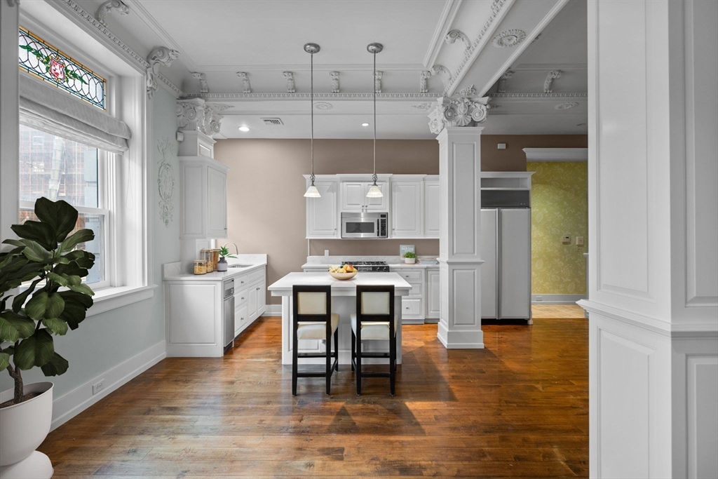 8 Garrison Street, Unit 104 Boston, MA 02116 - Photo 5 of 11