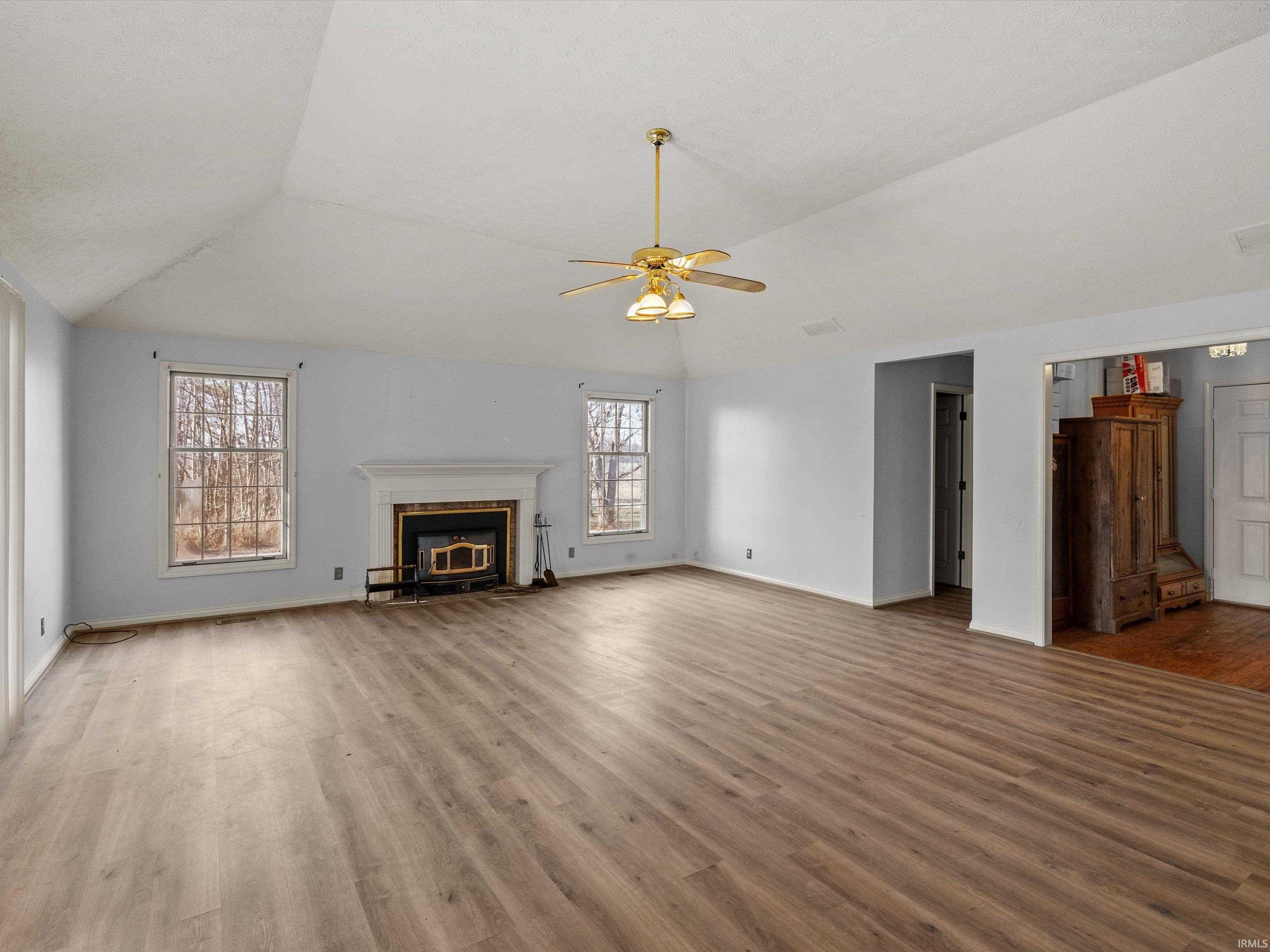 9195 West Eureka Road Rockport, IN 47635 - Photo 12 of 34