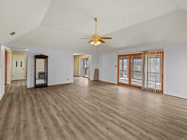 $339,900 | 9195 West Eureka Road, Rockport, IN 47635