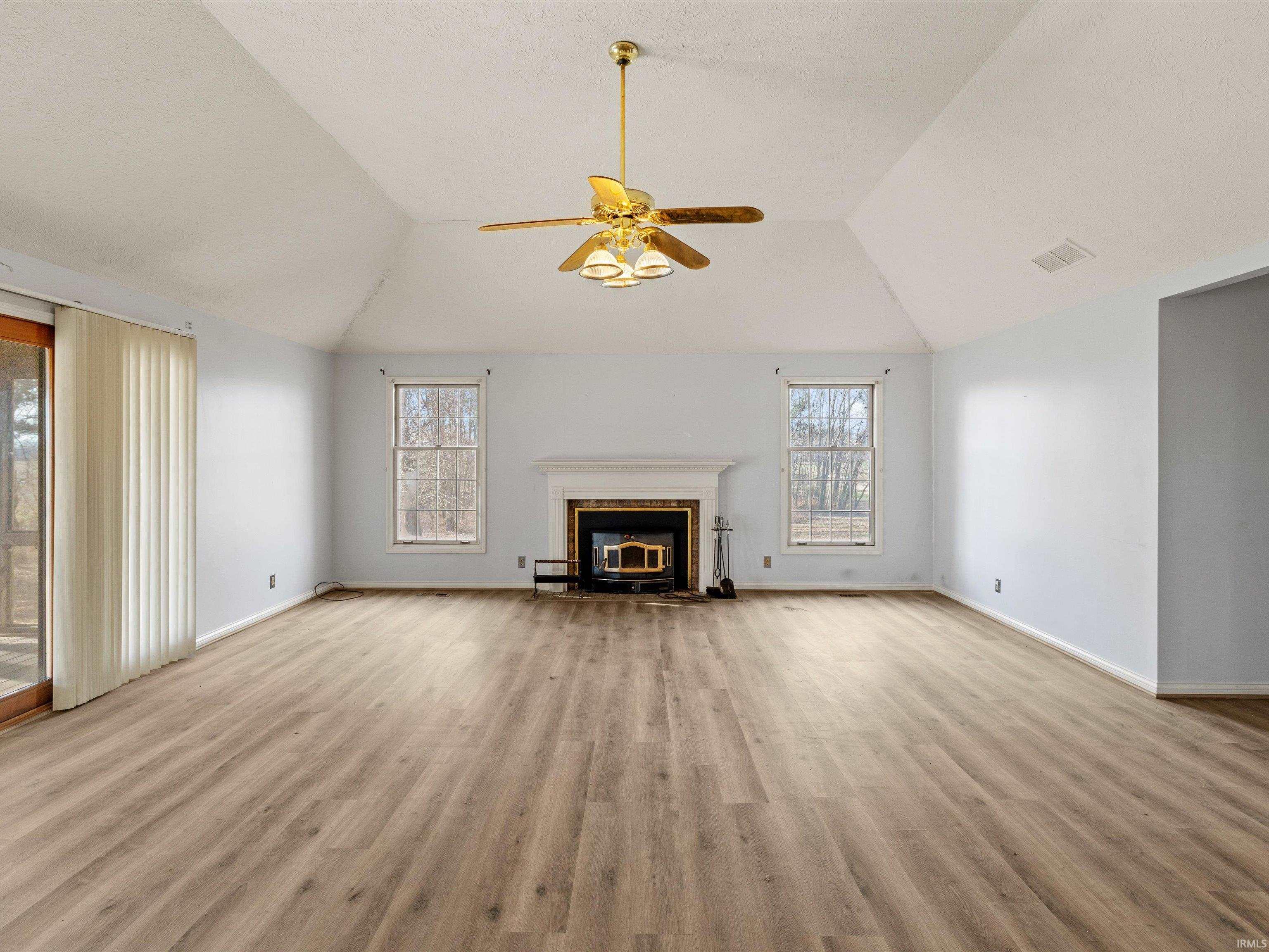 9195 West Eureka Road Rockport, IN 47635 - Photo 15 of 34