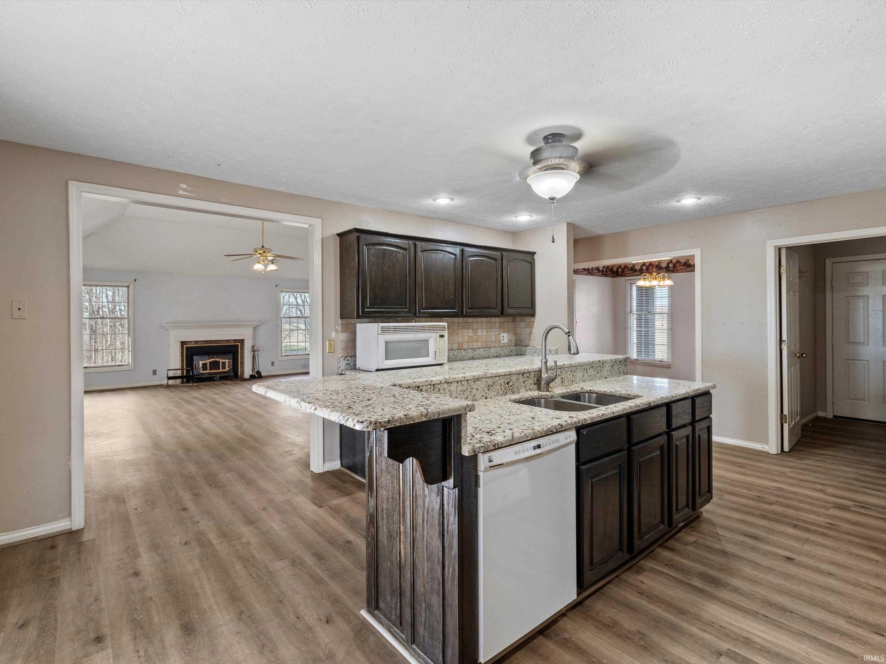 9195 West Eureka Road Rockport, IN 47635 - Photo 7 of 34