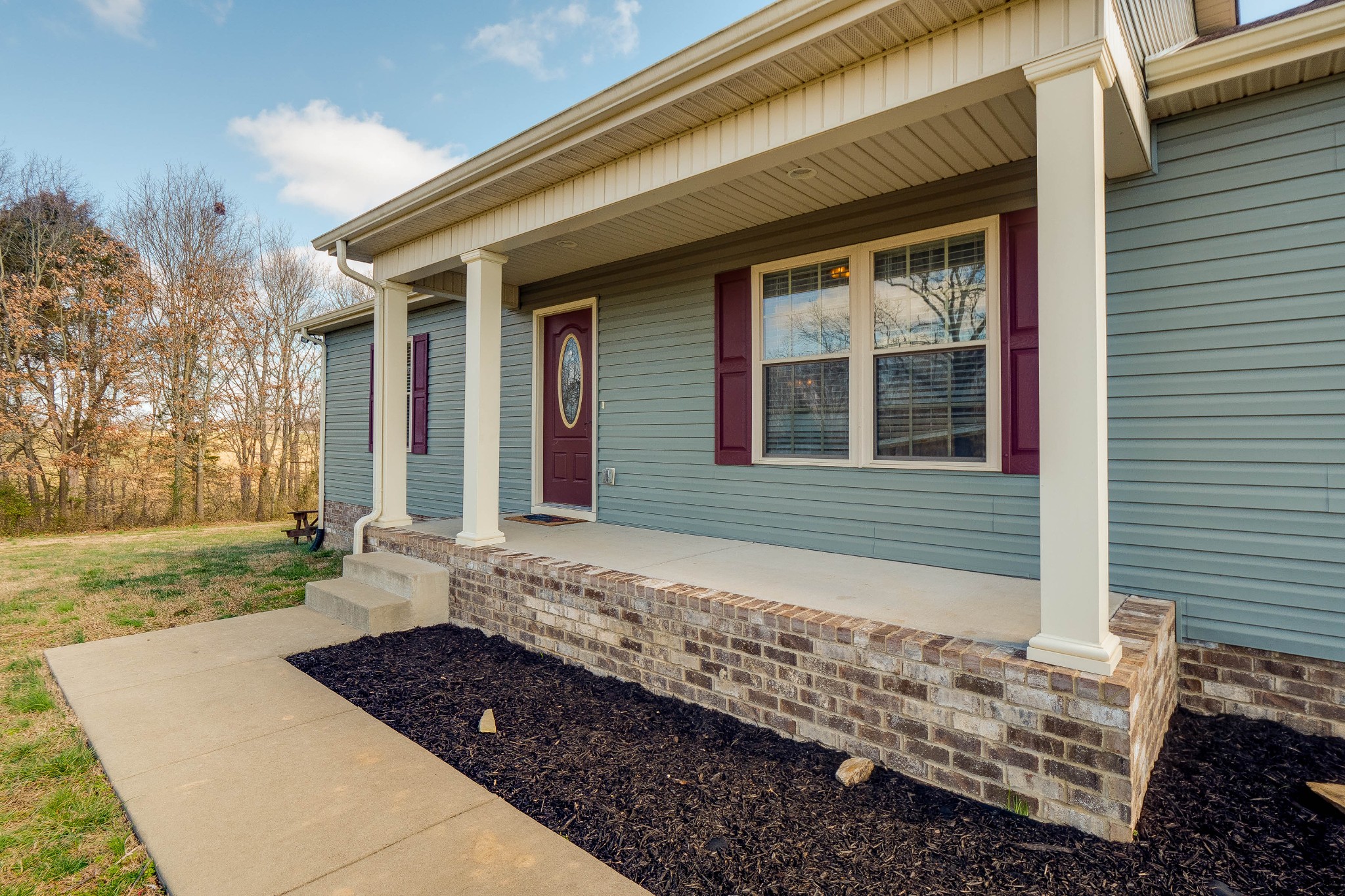 736 Lear Road Portland, TN 37148 - Photo 2 of 21 a view of a house with a yard