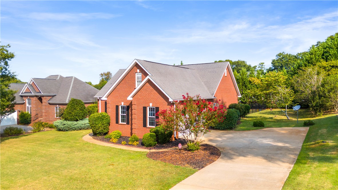 103 Palancar Court Anderson, SC 29621 - Photo 3 of 38 Gallery Image 3