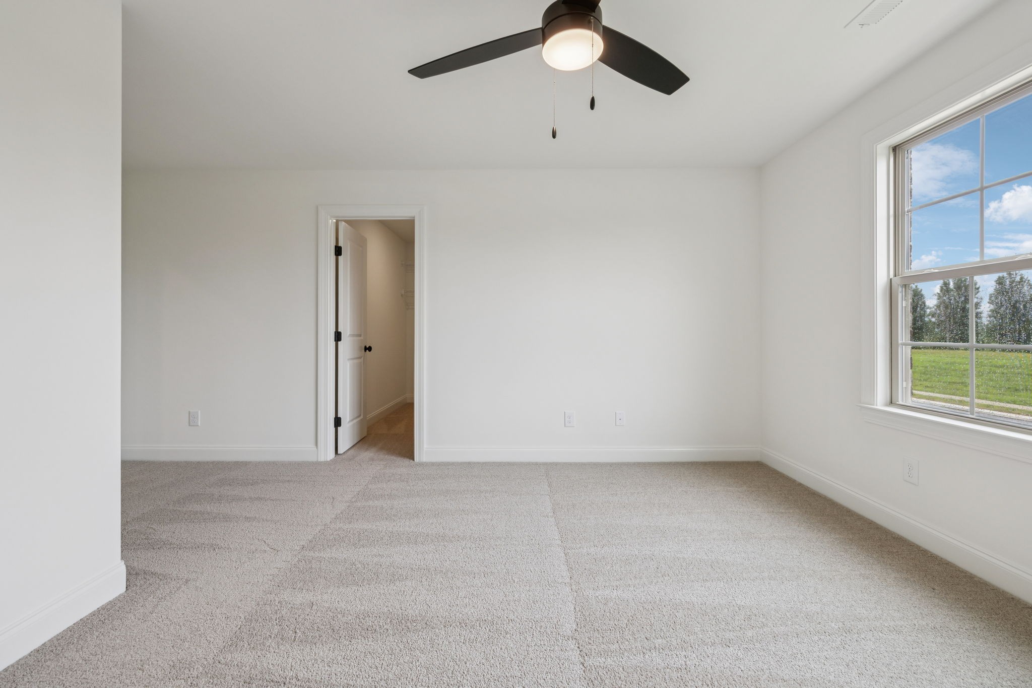 217 Bellsford Road Gallatin, TN 37066 - Photo 57 of 73 an empty room with window