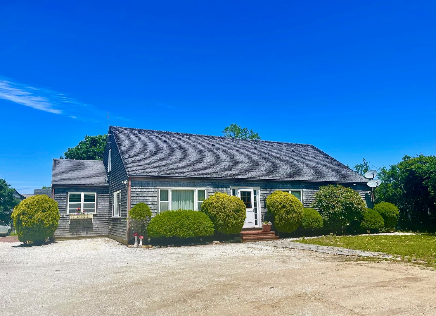 13 Bartlett Road Nantucket, MA 02554 - Photo 3 of 31 Gallery Image 3