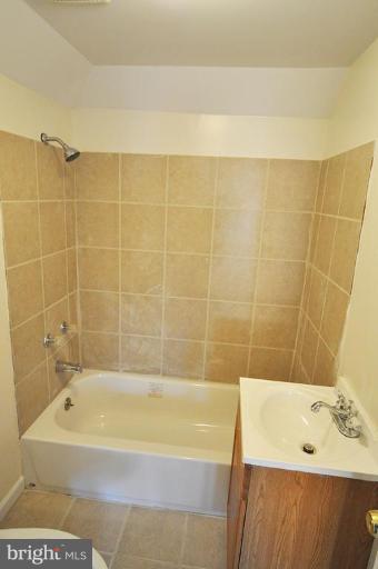 3507 Copley Road Baltimore, MD 21215 - Photo 16 of 30 Bath #4