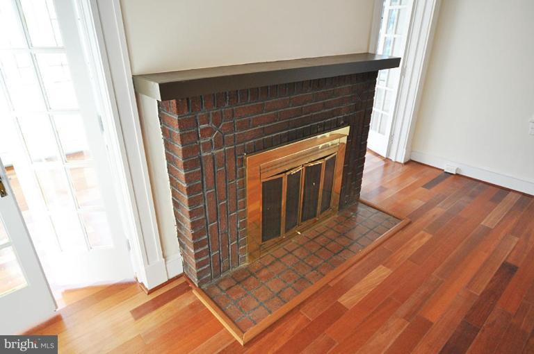 3507 Copley Road Baltimore, MD 21215 - Photo 21 of 30 Fireplace