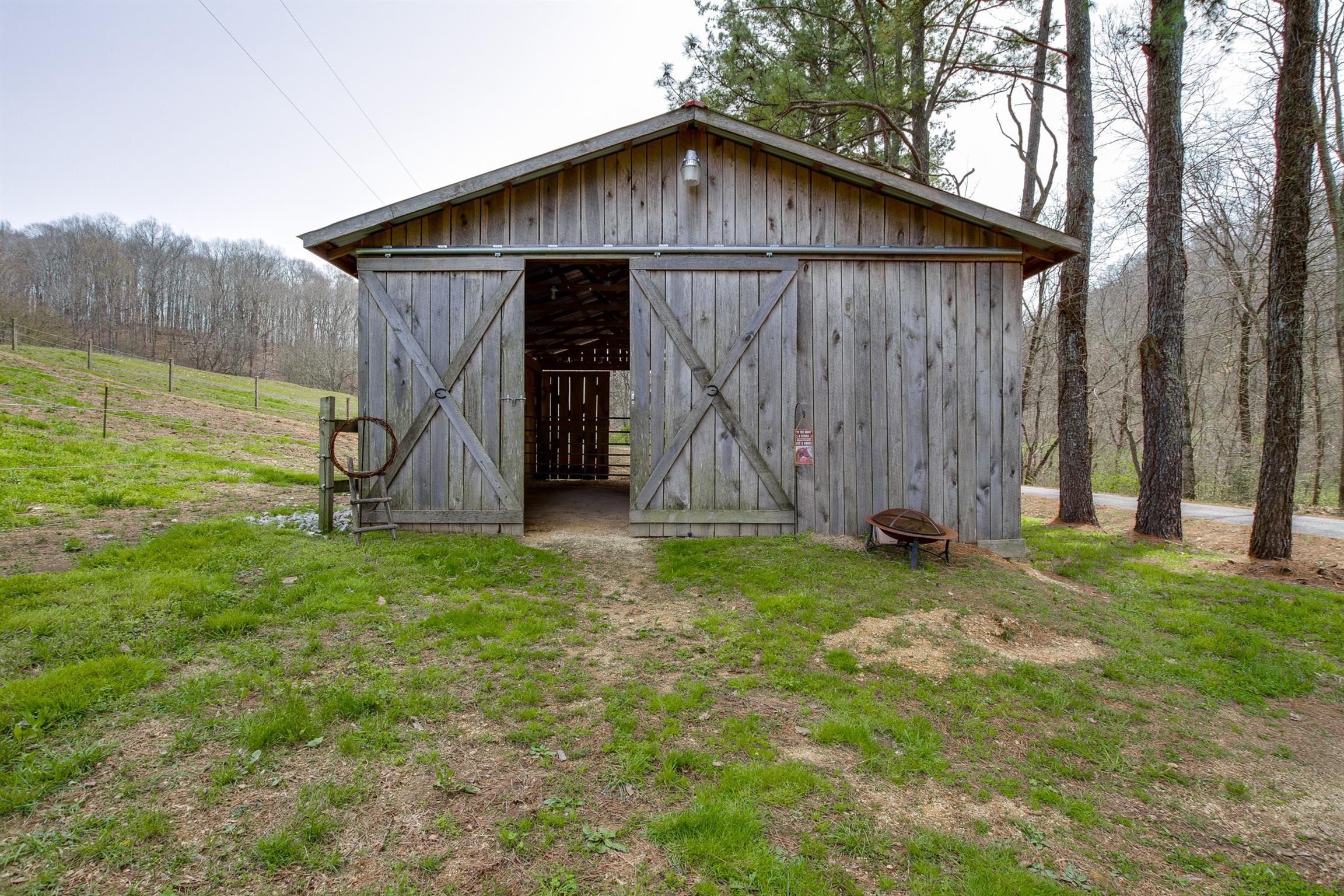 4194 Skelley Road Santa Fe, TN 38482 - Photo 29 of 30 a view of backyard of house with green space
