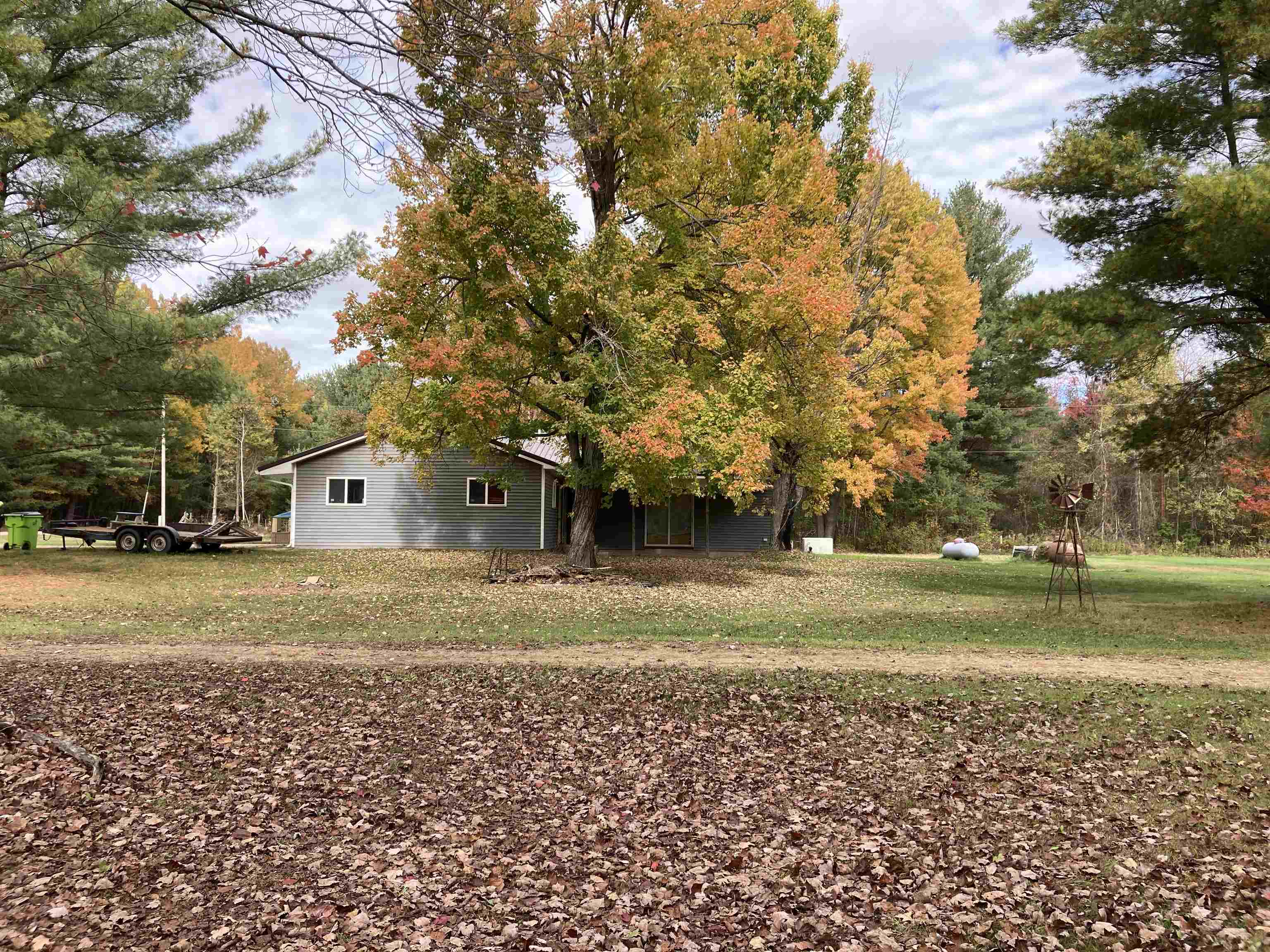 3748 Fitzwater Road Gladwin, MI 48624 - Photo 11 of 49