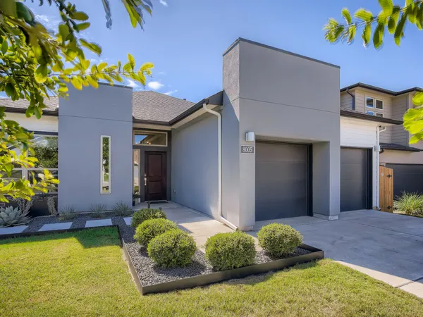 $2,850 | 8005 Beacon Knob Way, Austin, TX 78744