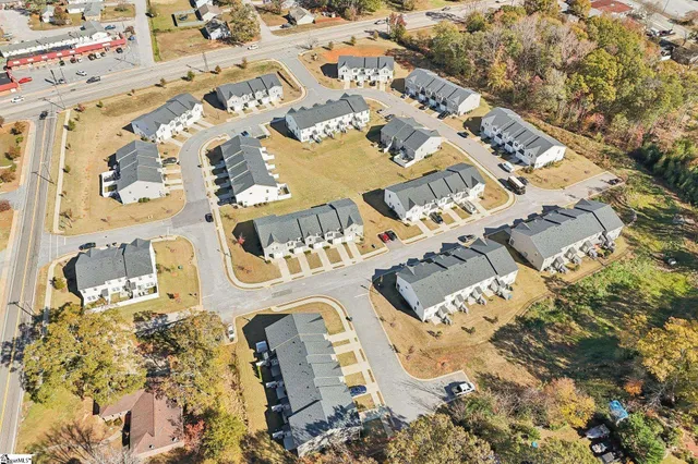 $237,000 | 500 Benoni Place, Greenville, SC 29617