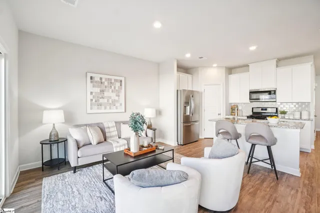 $237,000 | 500 Benoni Place, Greenville, SC 29617