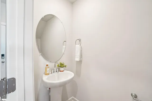 $237,000 | 500 Benoni Place, Greenville, SC 29617